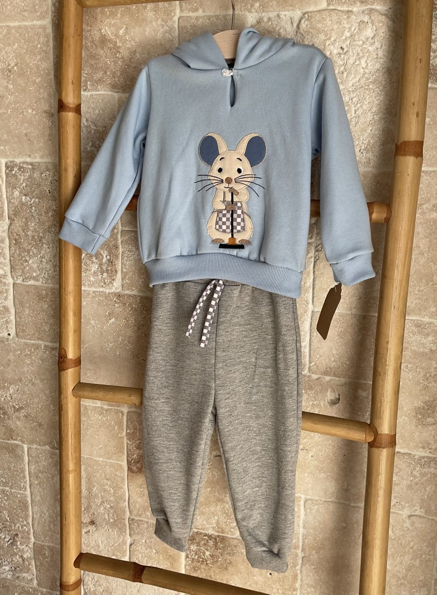 Conjunto capucha ratón